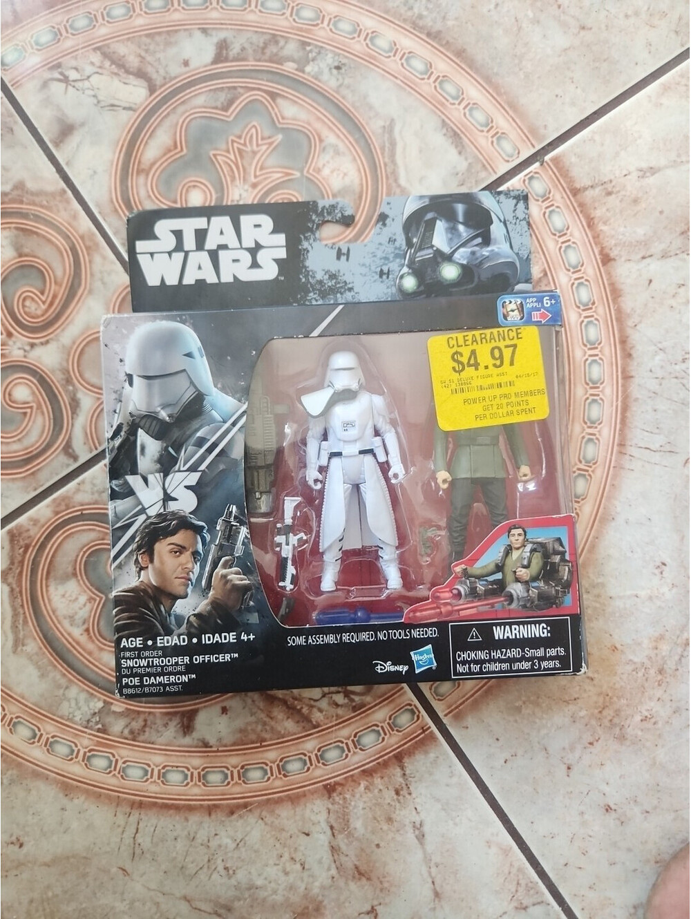STAR WARS EPOSODE 7: SNOWTROOPER OFFICER & POE DAMERON - Non-Mint Card